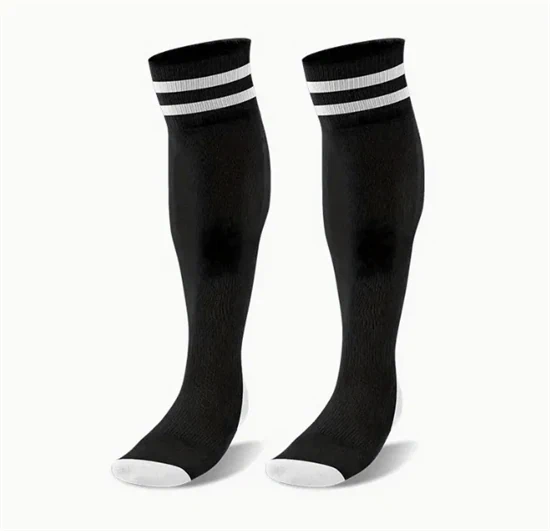 גרביים גבוהות בצבע שחור