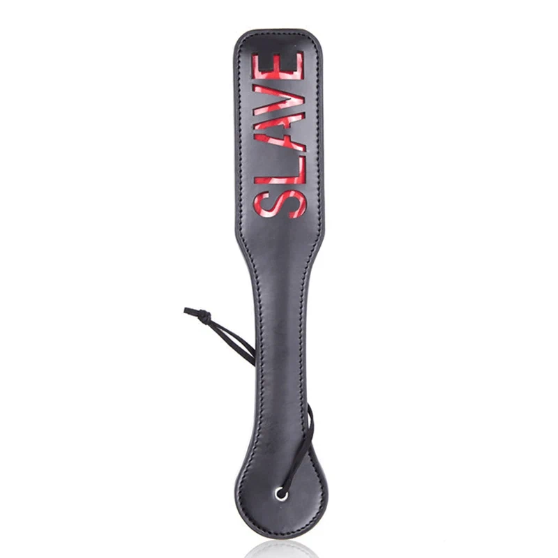 מחבט 2 שכבות דמוי עור כיתוב "slave" למשחקי שליטה  BDSM